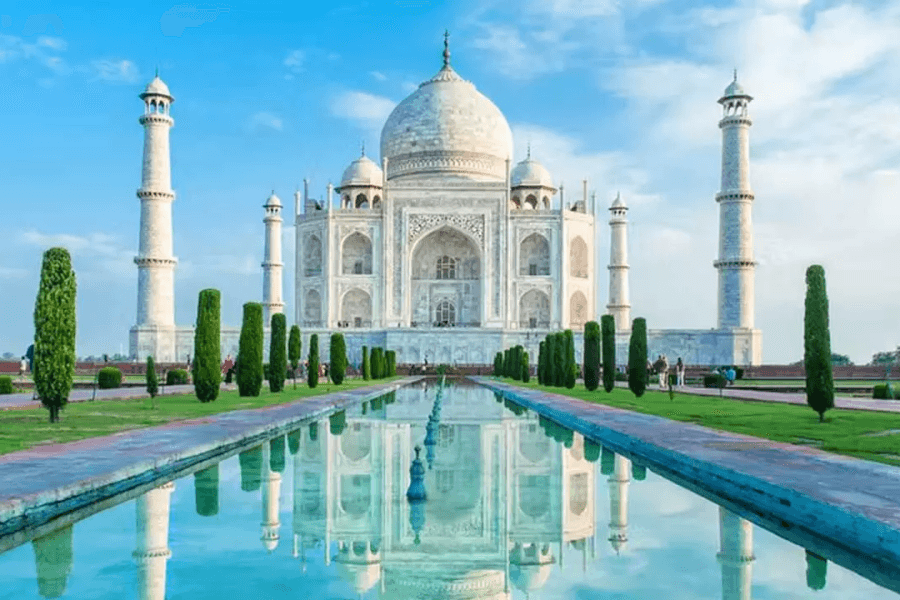 DELHI AGRA JAIPUR – 16 APR 2025